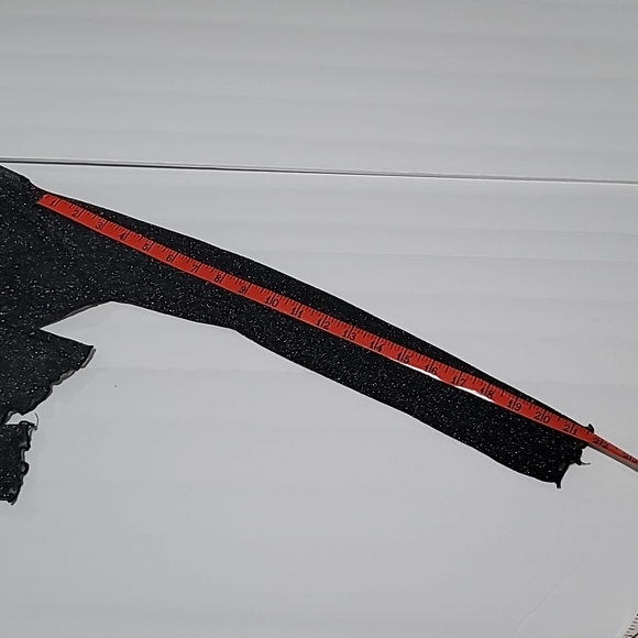 Metallic black ruffle scoop neck - Picture 5 of 6